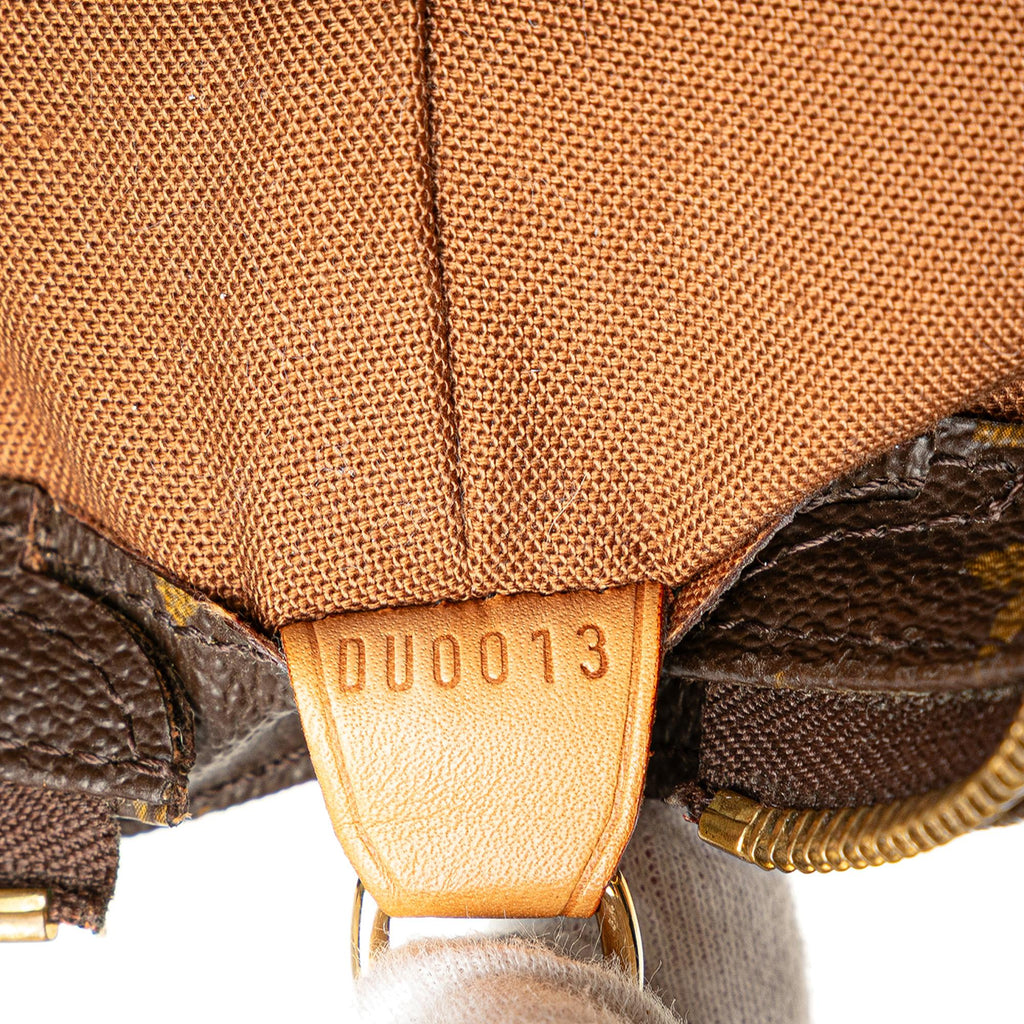 Louis Vuitton Monogram Cabas Mezzo