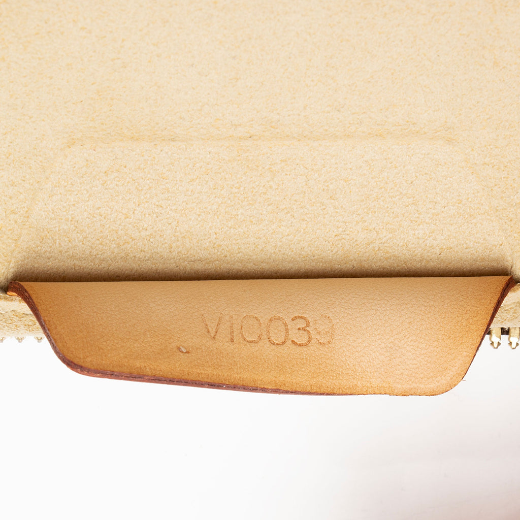 Louis Vuitton Monogram Canvas 15" Laptop Sleeve