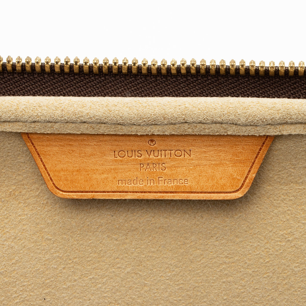 Louis Vuitton Monogram Canvas 15" Laptop Sleeve