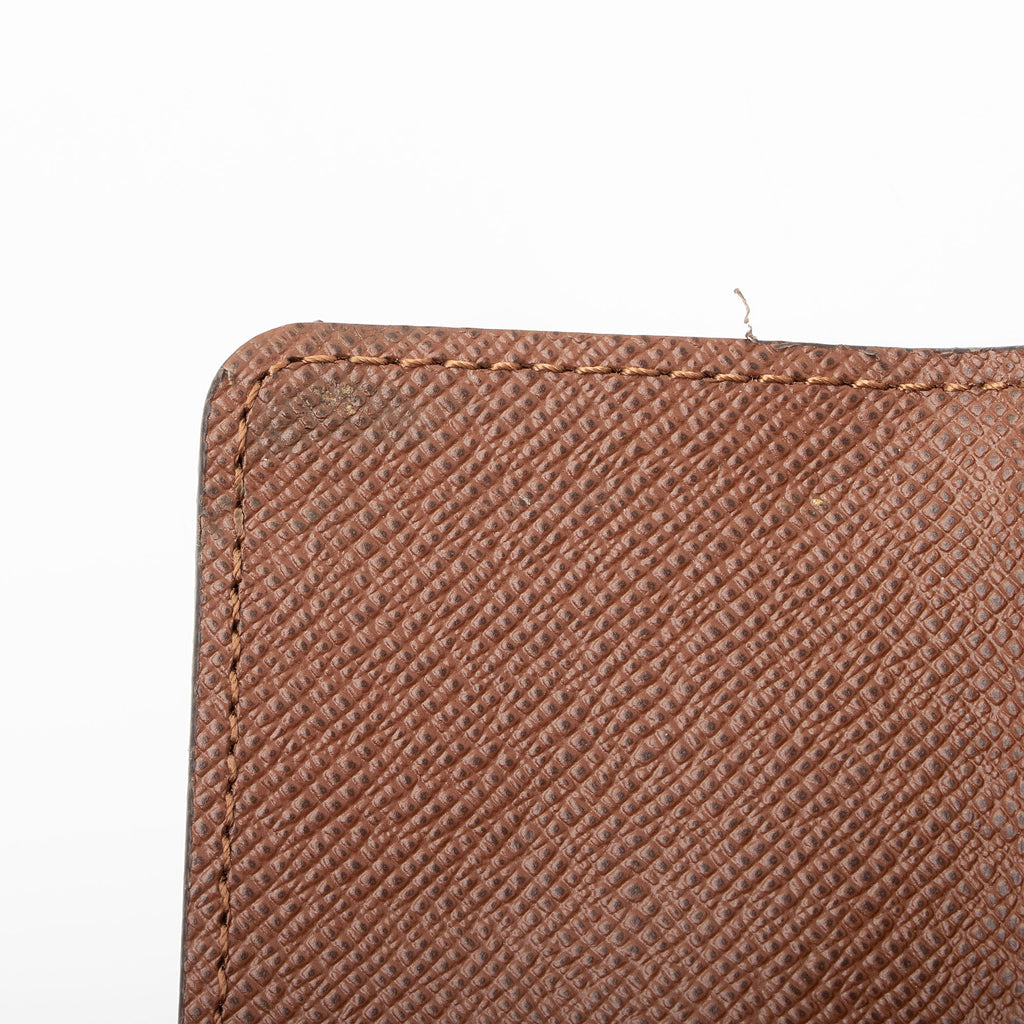 Louis Vuitton Monogram Canvas 4 Key Holder (SHF-F97dEY)