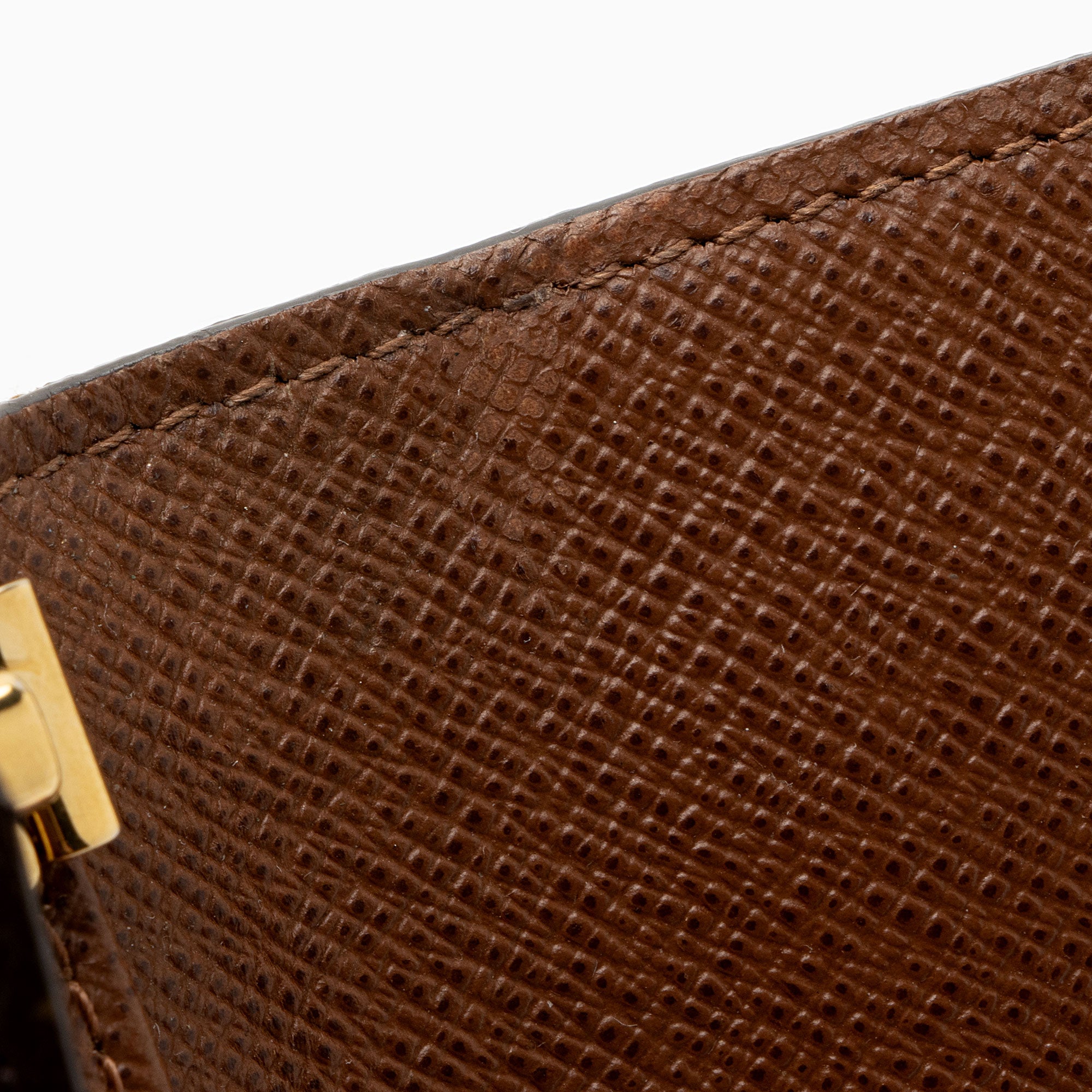Louis Vuitton Monogram Canvas 6 Key Holder (SHF-WUH2uS)