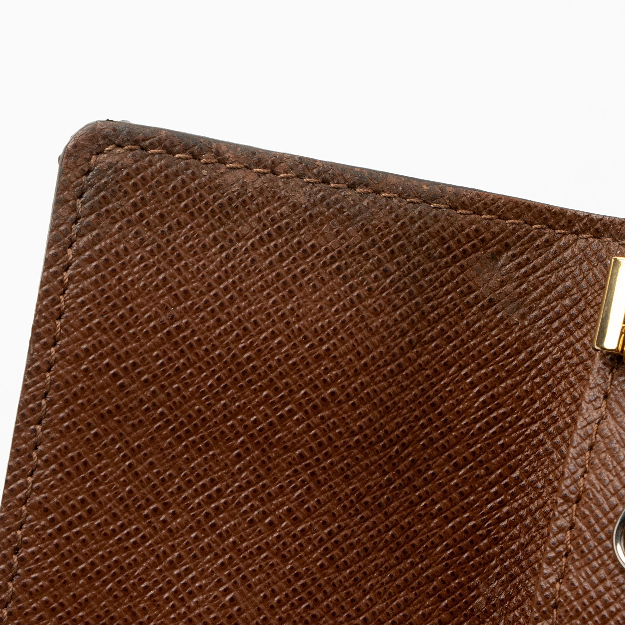 Louis Vuitton Monogram Canvas 6 Key Holder (SHF-WUH2uS)