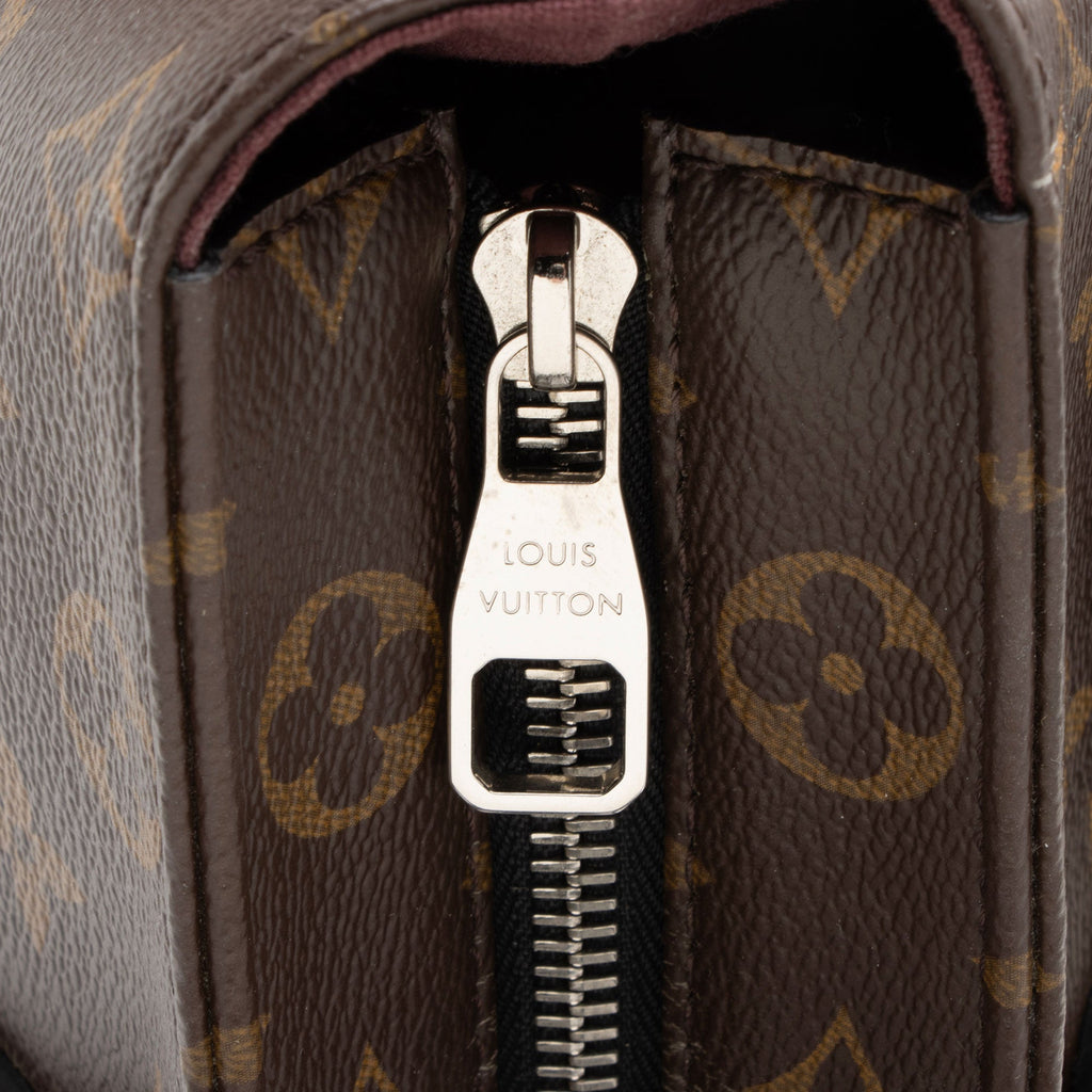 Louis Vuitton Monogram Canvas 7 Days A Week Tote