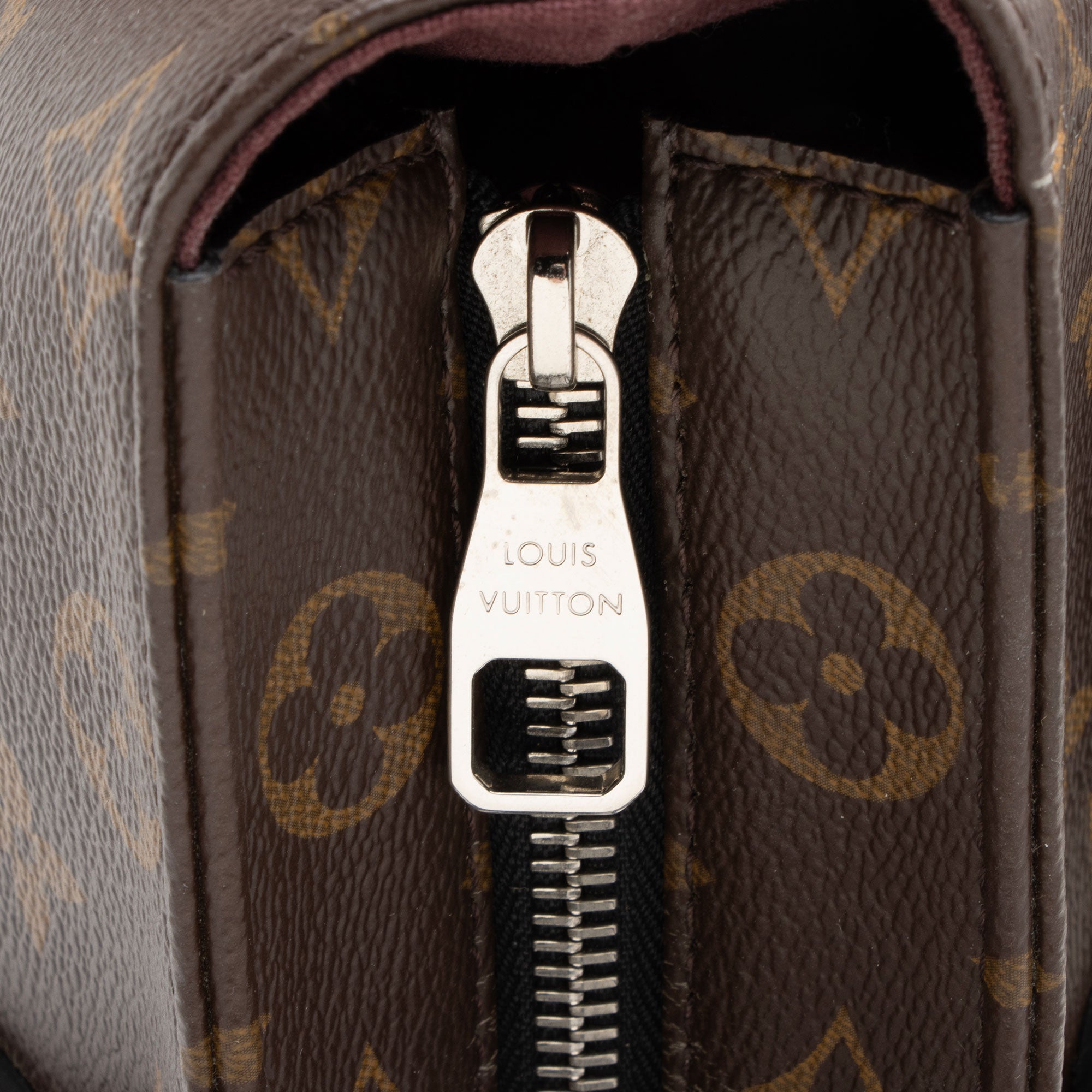 Louis Vuitton Monogram Canvas 7 Days A Week Tote