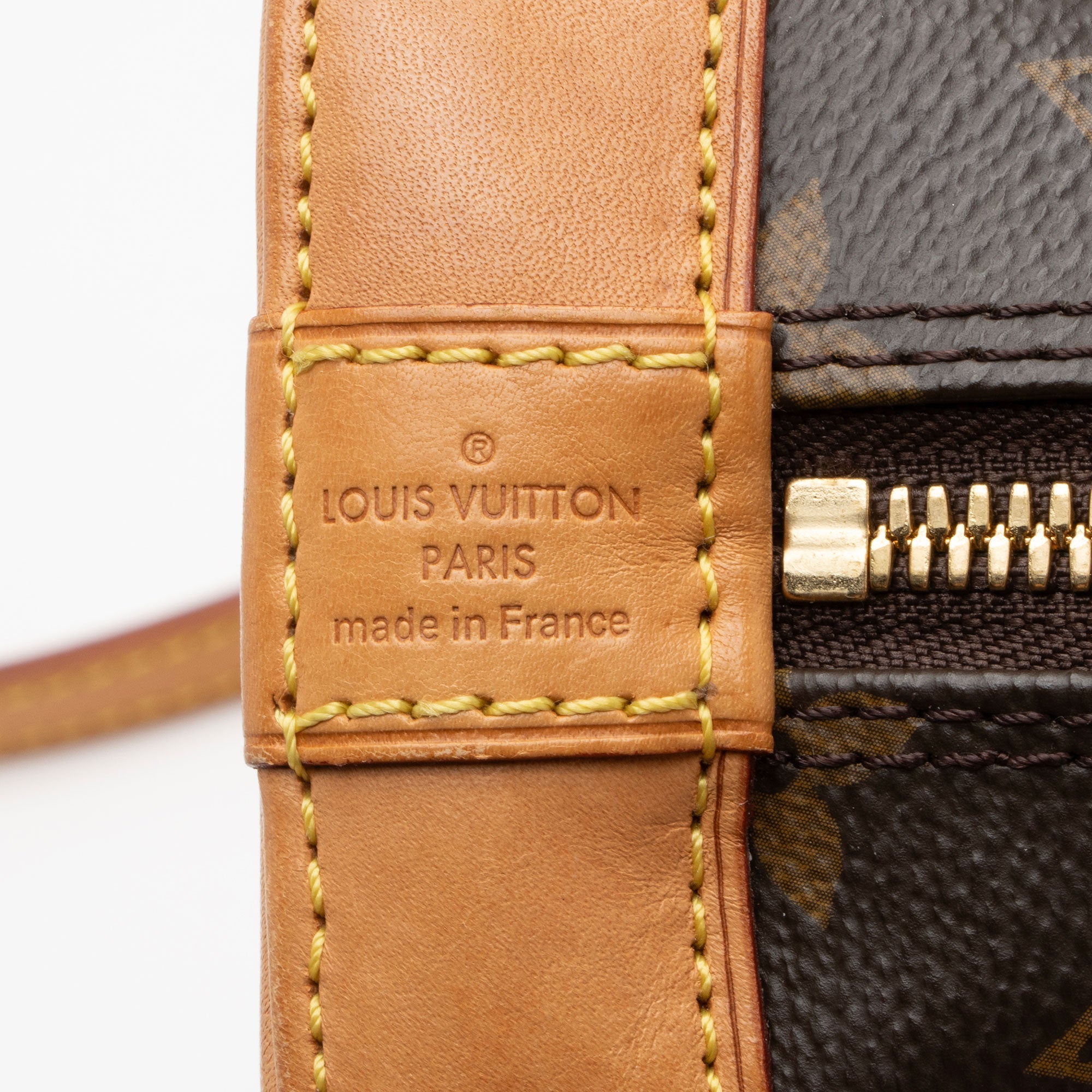 Louis Vuitton Monogram Canvas Alma BB Satchel (SHF-qfPr3h)