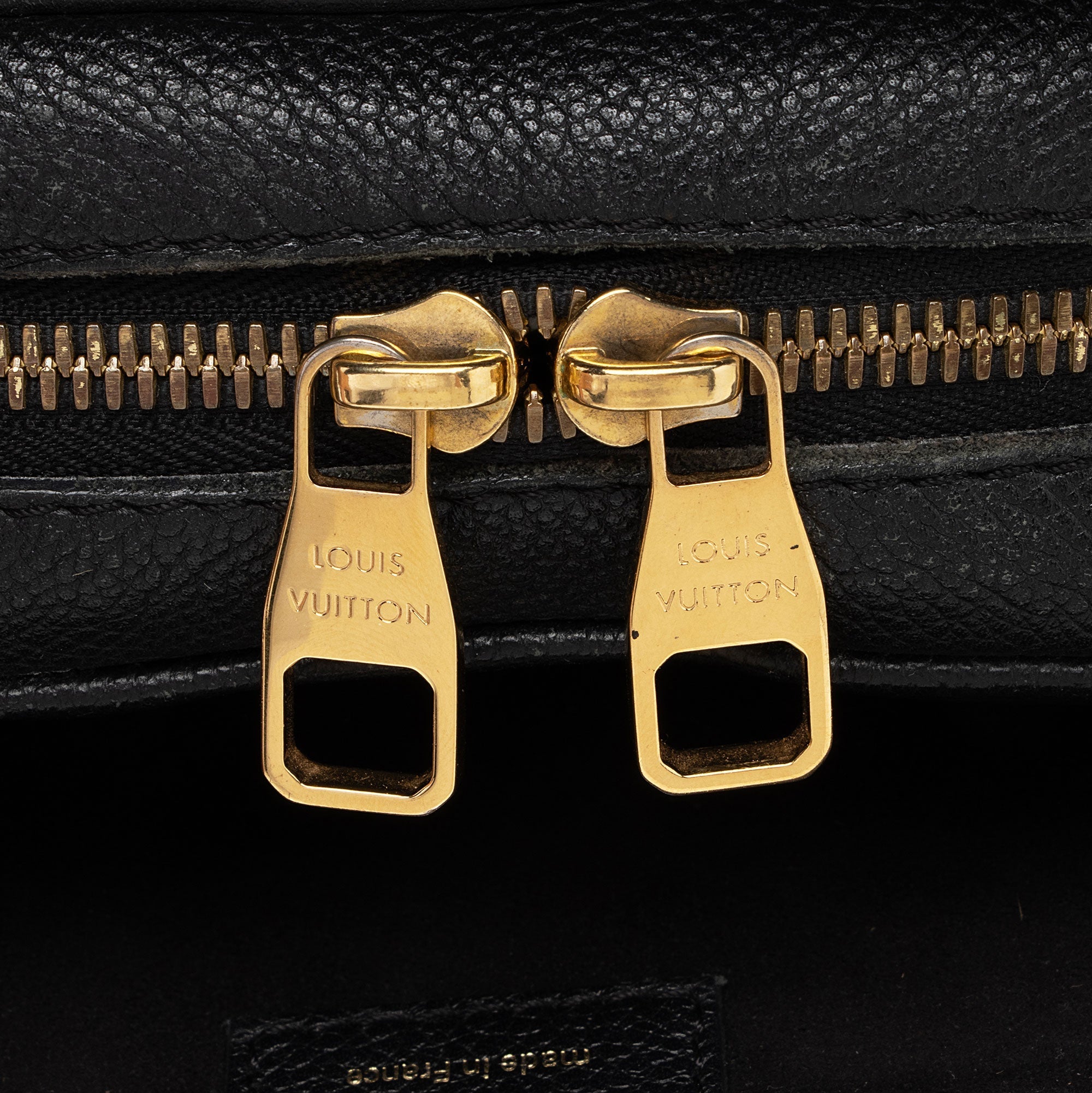 Louis Vuitton Monogram Canvas Alma BNB Satchel (SHF-Xg1v6F)