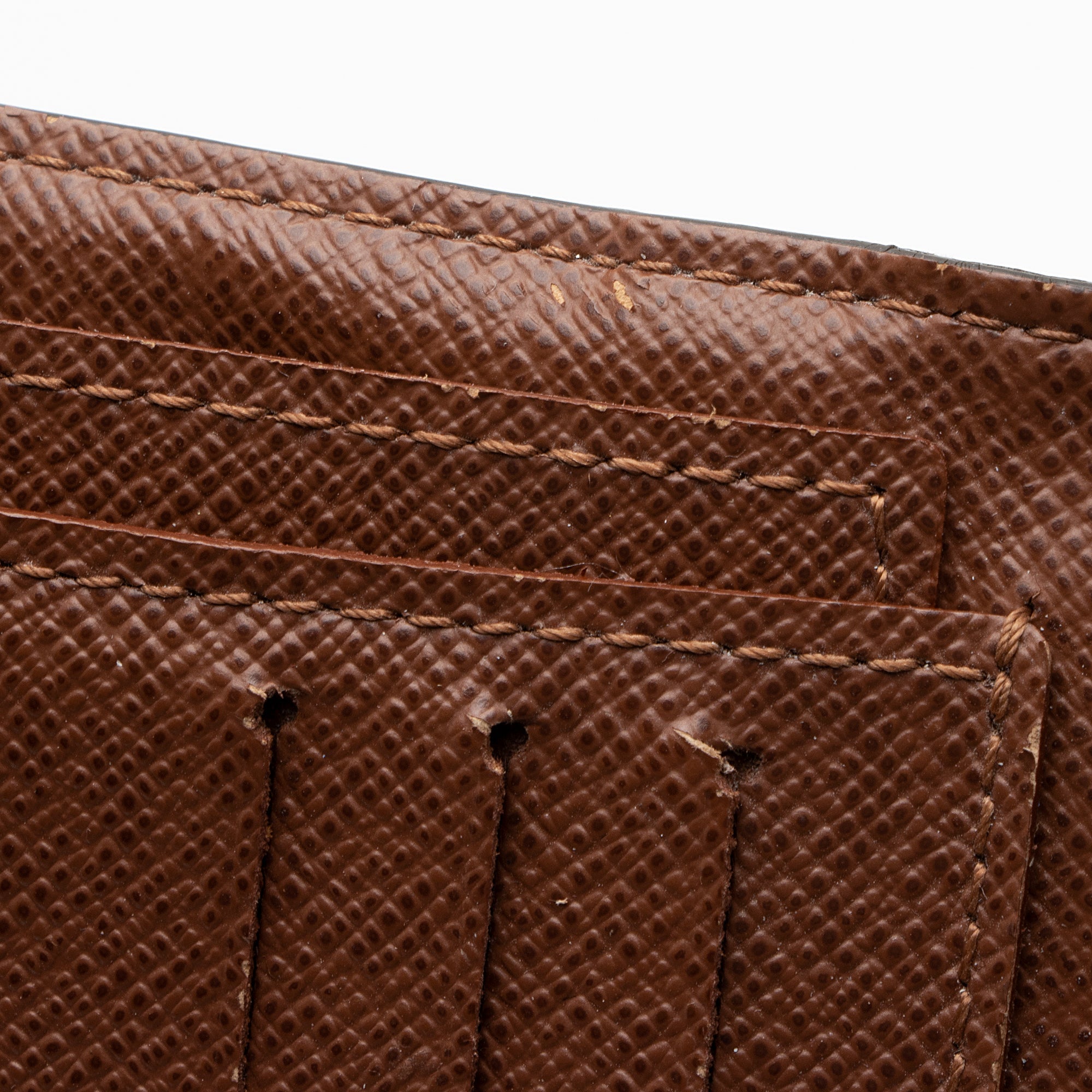 Louis Vuitton Monogram Canvas Anais Tri-Fold Wallet (SHF-kMZDrU)