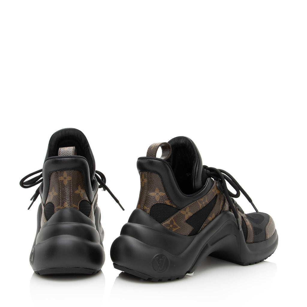 Louis Vuitton Monogram Canvas Archlight Sneakers - Size 9 / 39 (SHF-22340)
