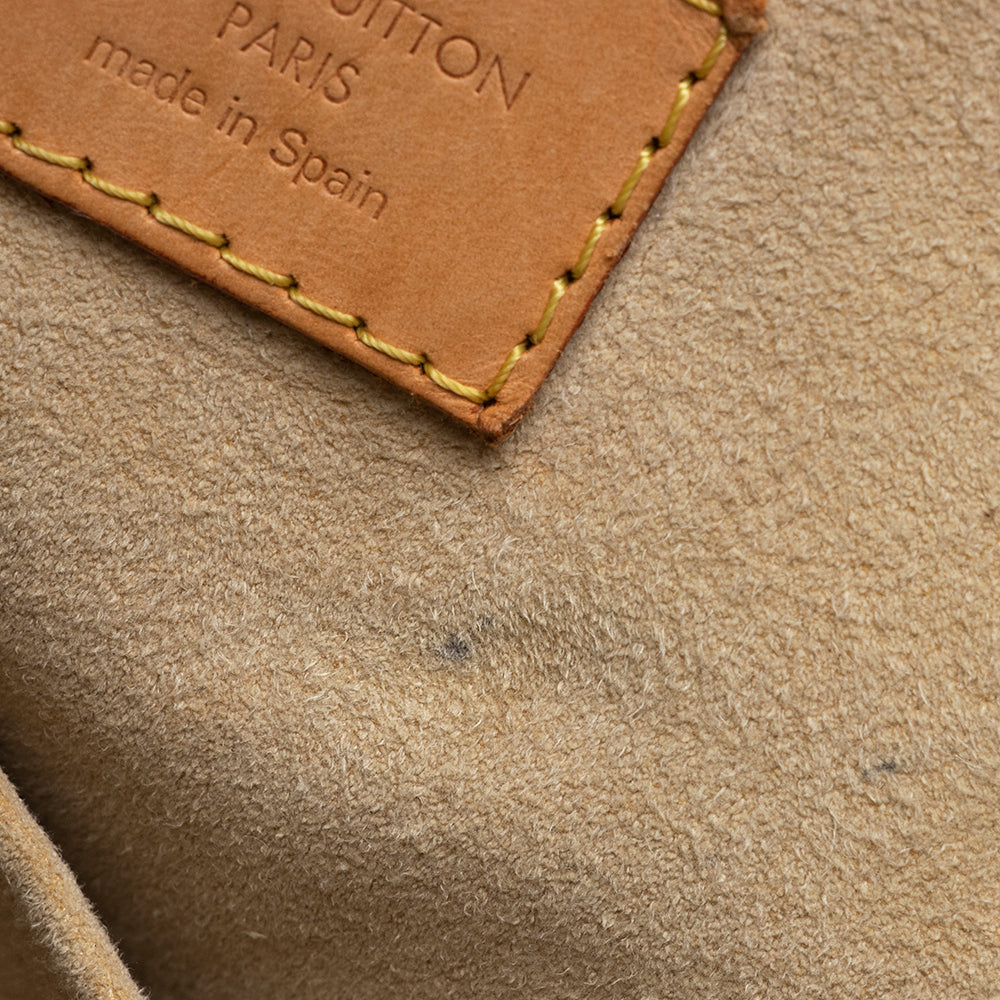 Louis Vuitton Monogram Canvas Artsy MM Shoulder Bag (SHF-19631)