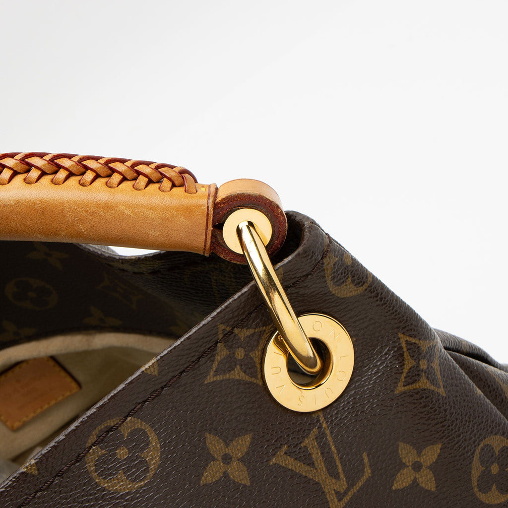 Louis Vuitton Monogram Canvas Artsy MM Shoulder Bag (SHF-Xnlfsn)