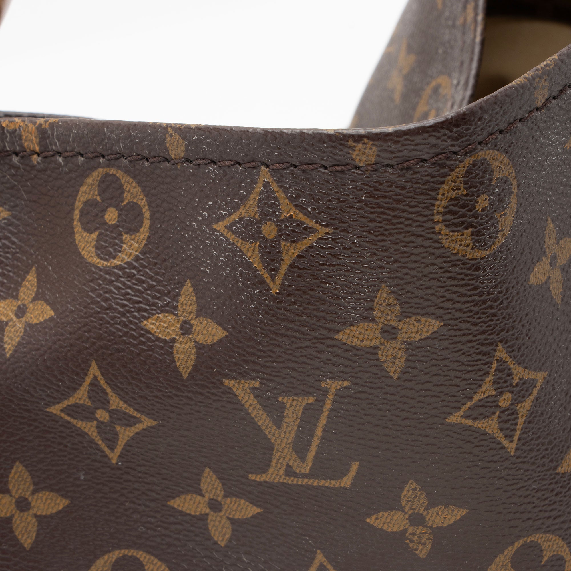 Louis Vuitton Monogram Canvas Artsy MM Shoulder Bag (SHF-giE8eU)
