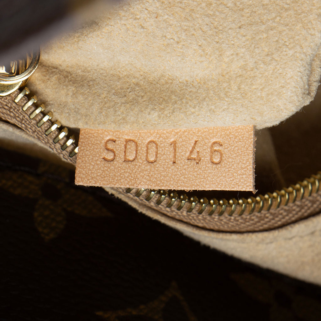 Louis Vuitton Monogram Canvas Artsy MM Shoulder Bag