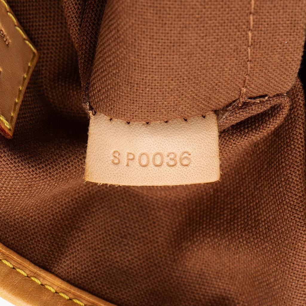 Louis Vuitton Monogram Canvas Batignolles Tote (SHF-sPXBi4)