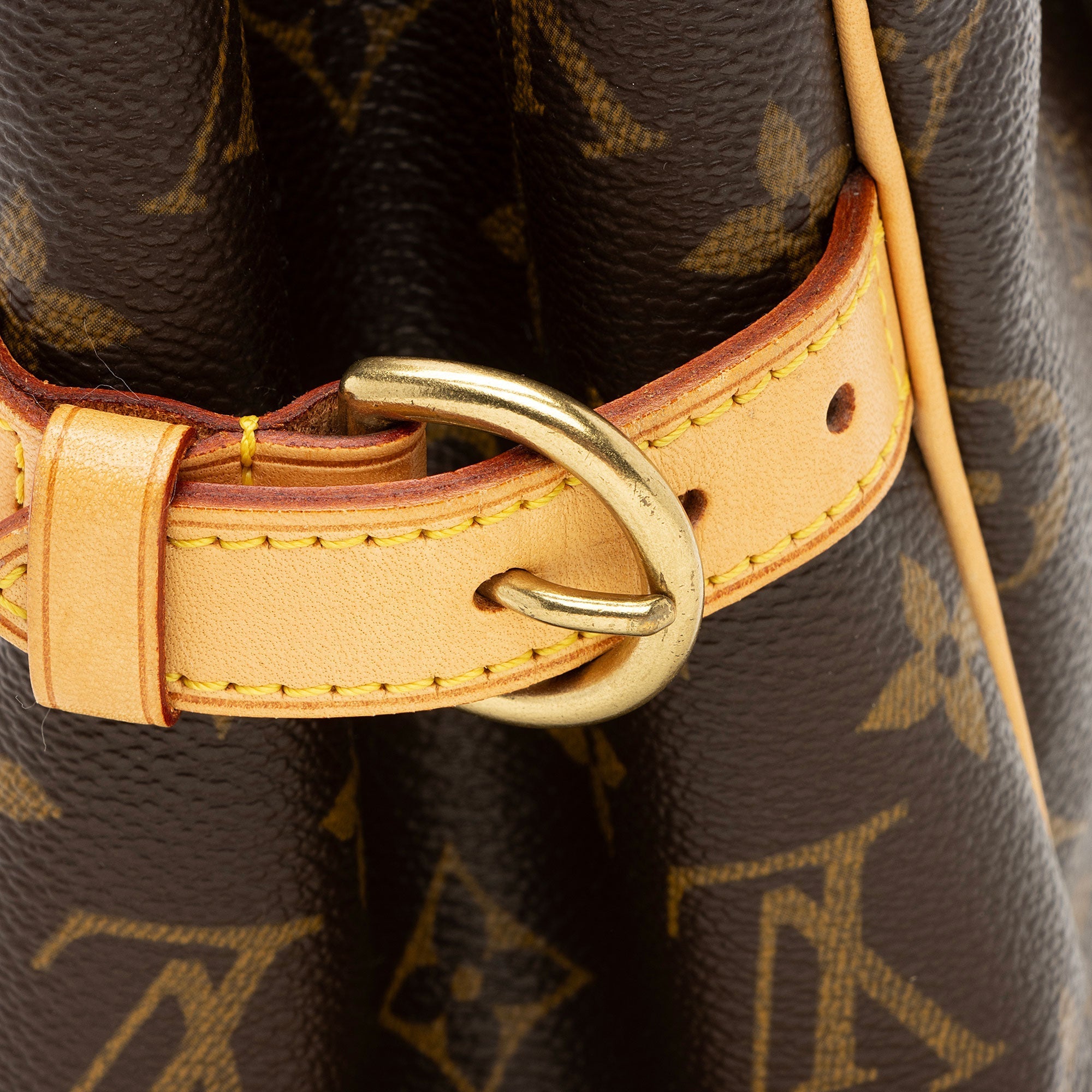Louis Vuitton Monogram Canvas Batignolles Tote (SHF-sPXBi4)
