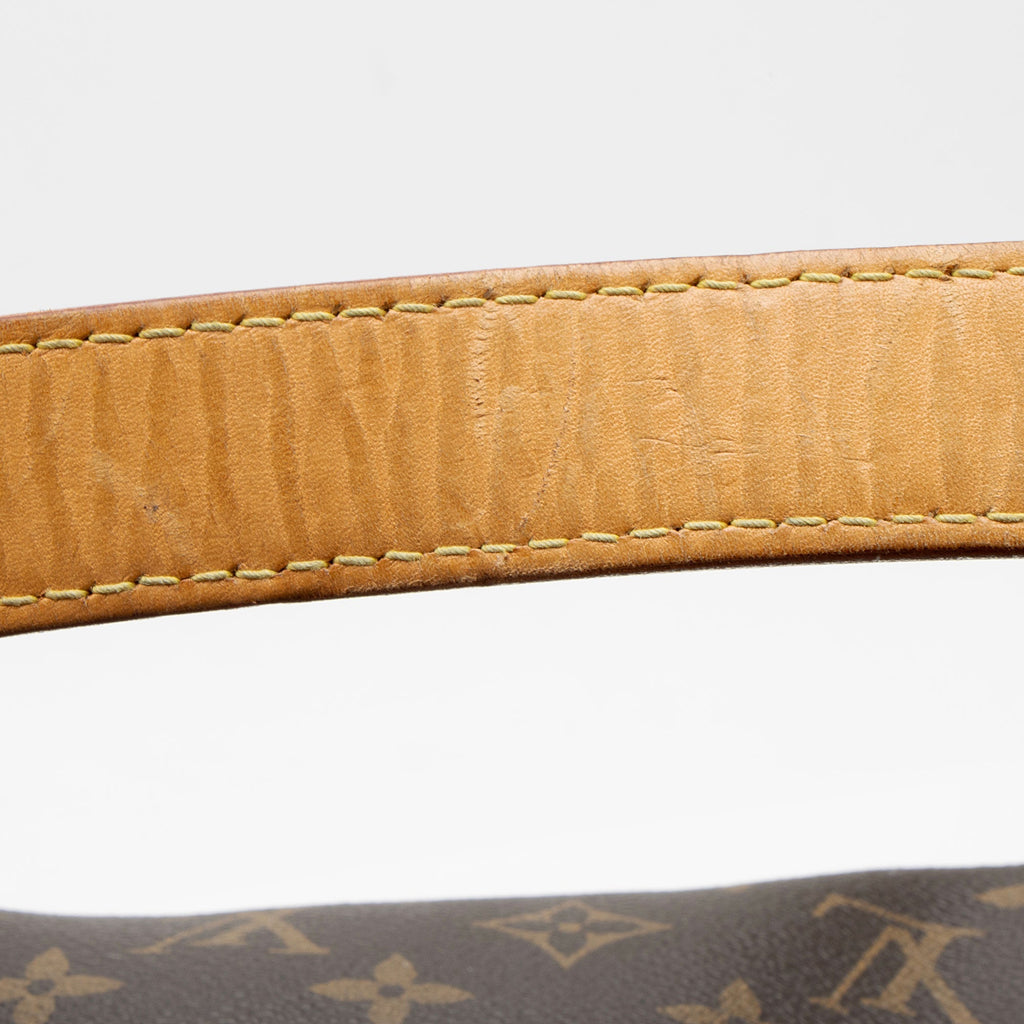 Louis Vuitton Monogram Canvas Berri MM Shoulder Bag