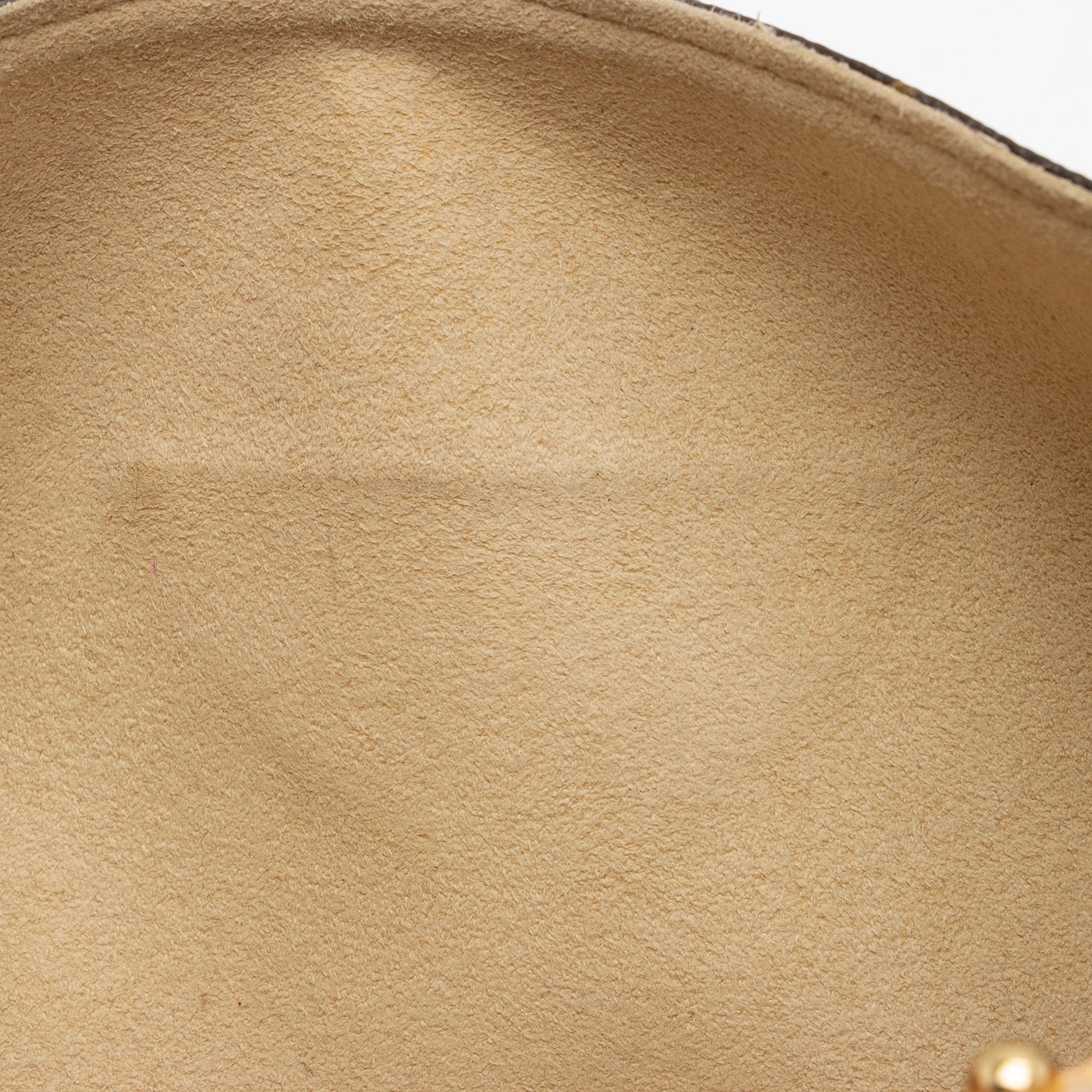 Louis Vuitton Monogram Canvas Beverly Clutch (SHF-QdlATW)