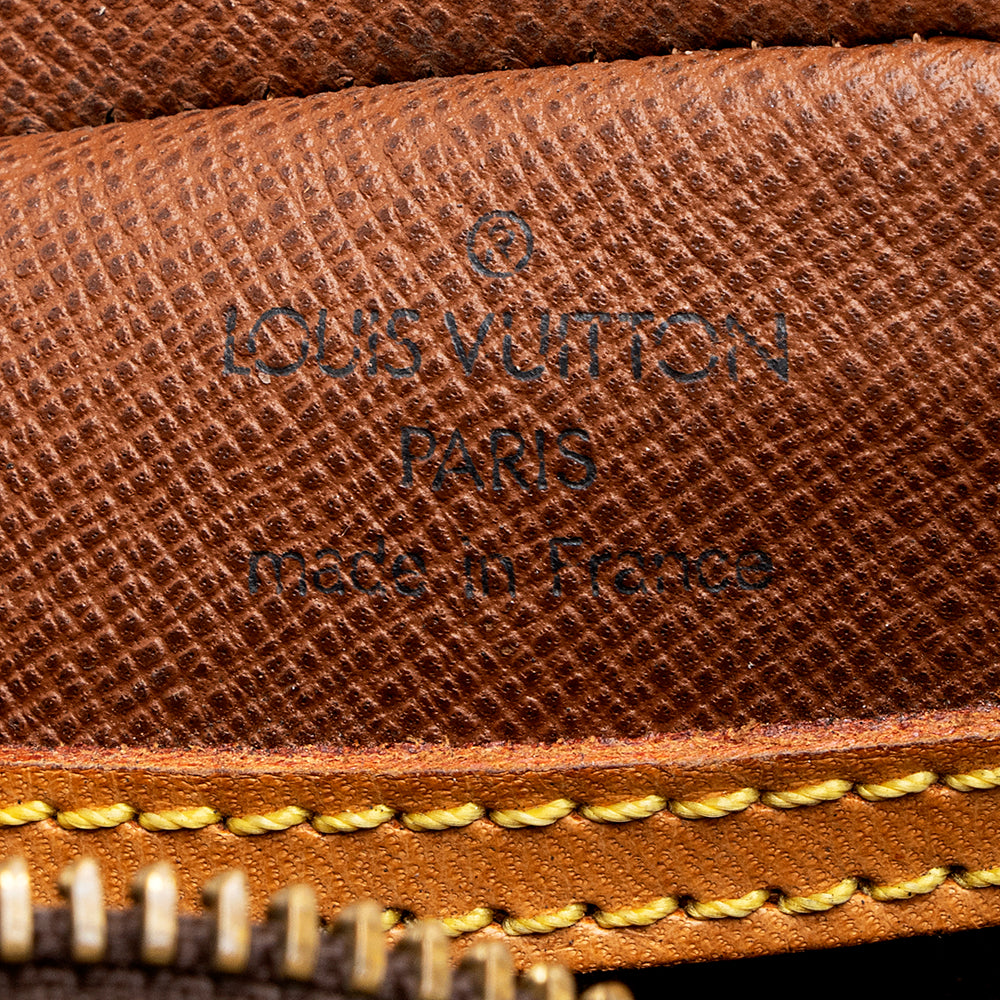 Louis Vuitton Monogram Canvas Blois Shoulder Bag - FINAL SALE (SHF-18910)