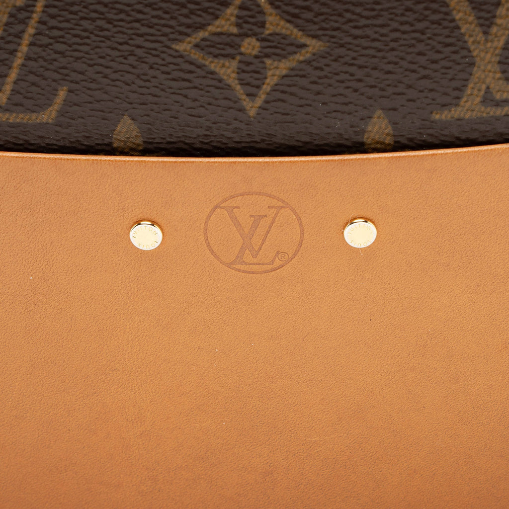 Louis Vuitton Monogram Canvas Boite Chapeau Souple MM Shoulder Bag (SHF-c9UVur)
