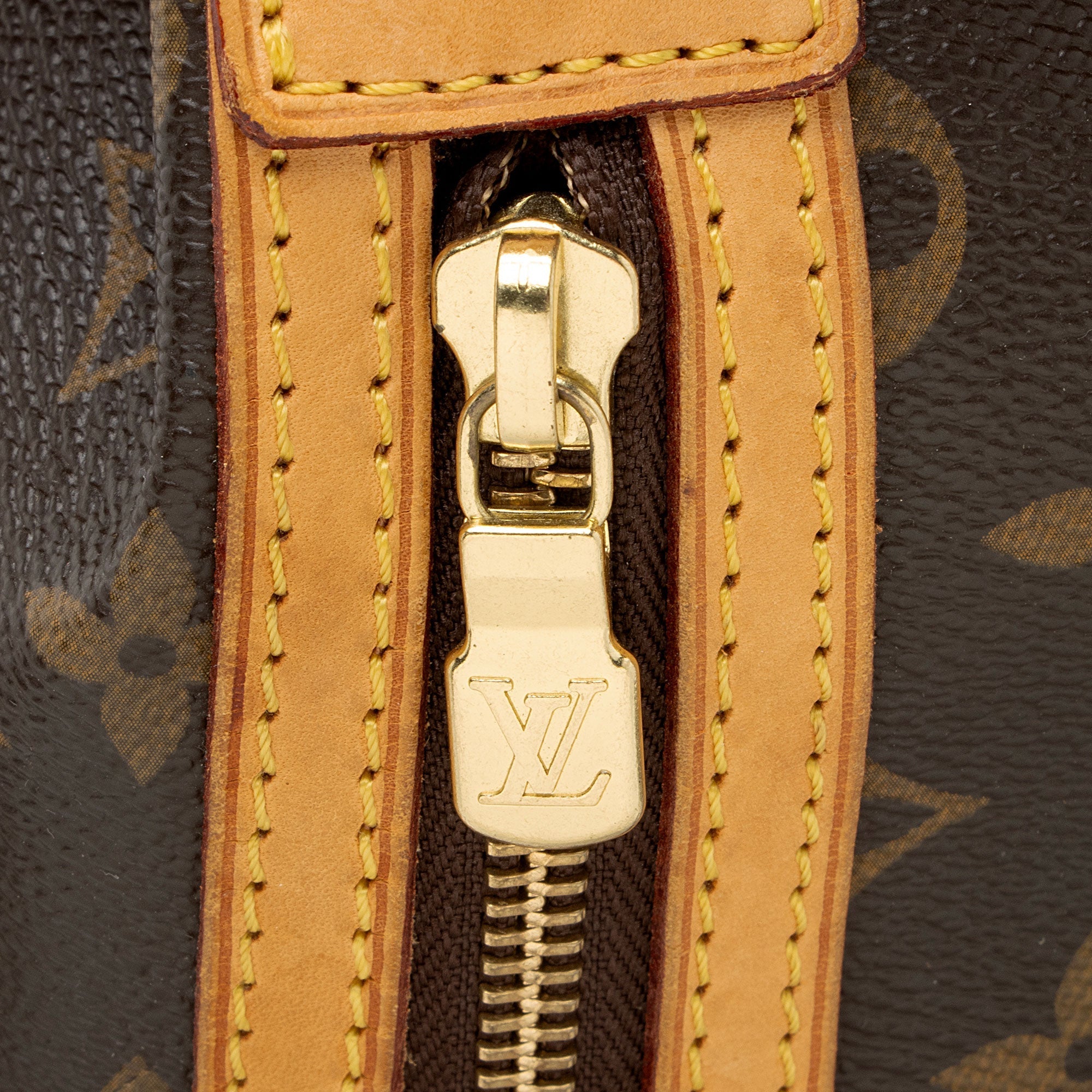 Louis Vuitton Monogram Canvas Bosphore Backpack (SHF-FssyFj)