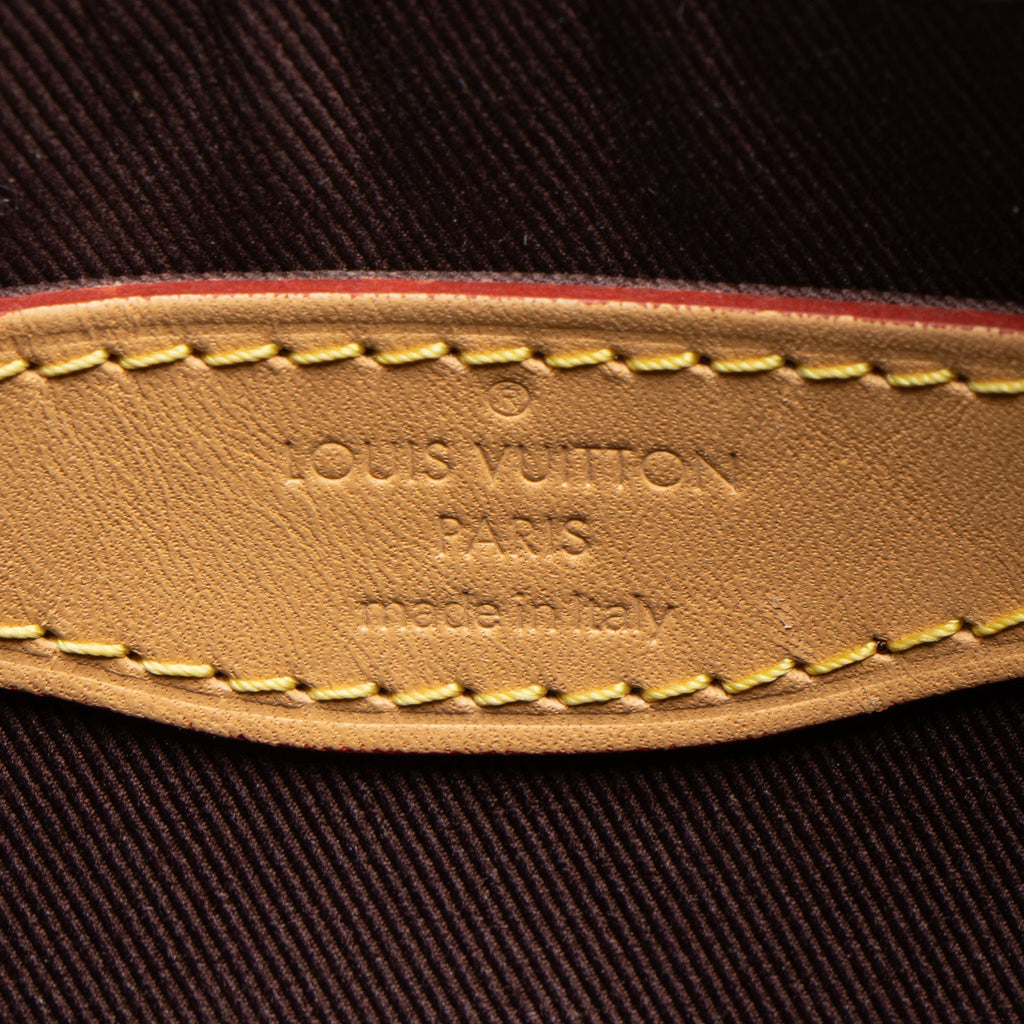 Louis Vuitton Monogram Canvas Boulogne NM Shoulder Bag (SHF-r64UKk)