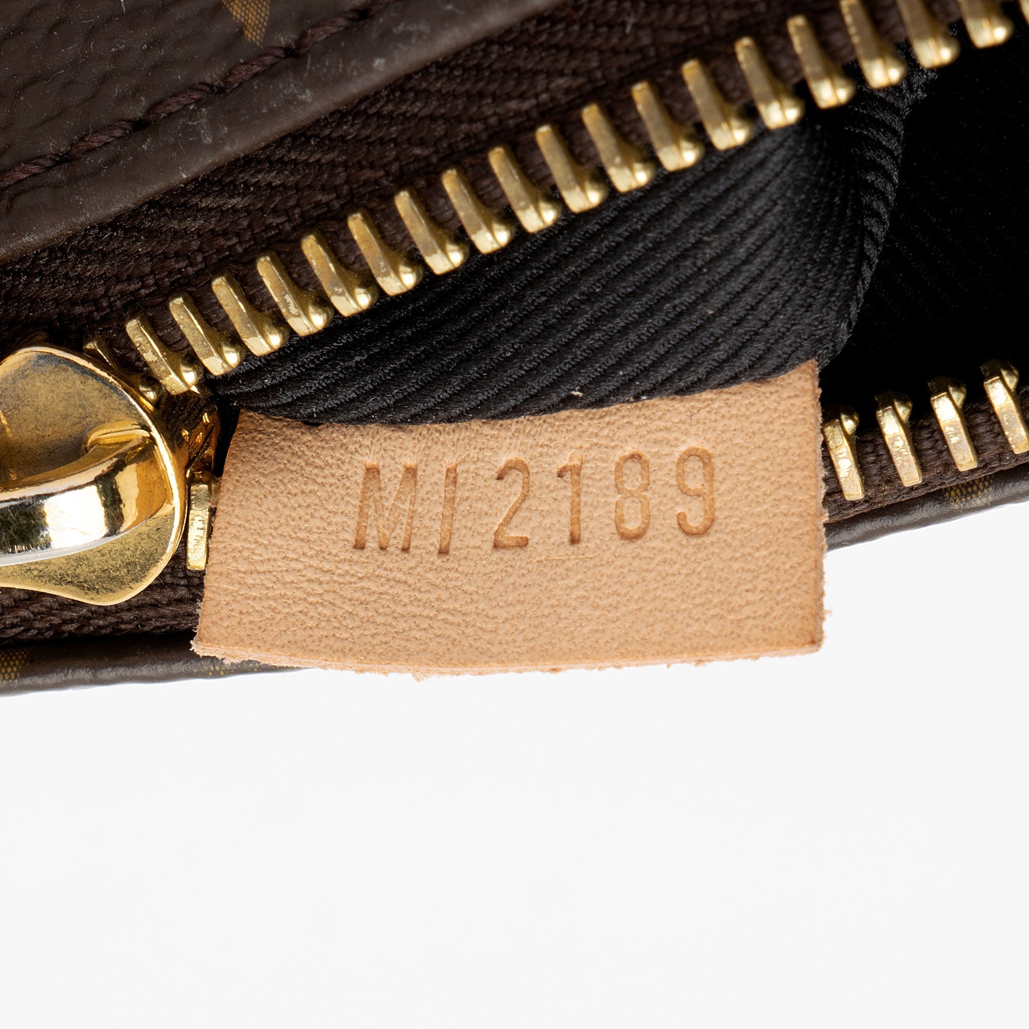 Louis Vuitton Monogram Canvas Bumbag (SHF-un1rC9)