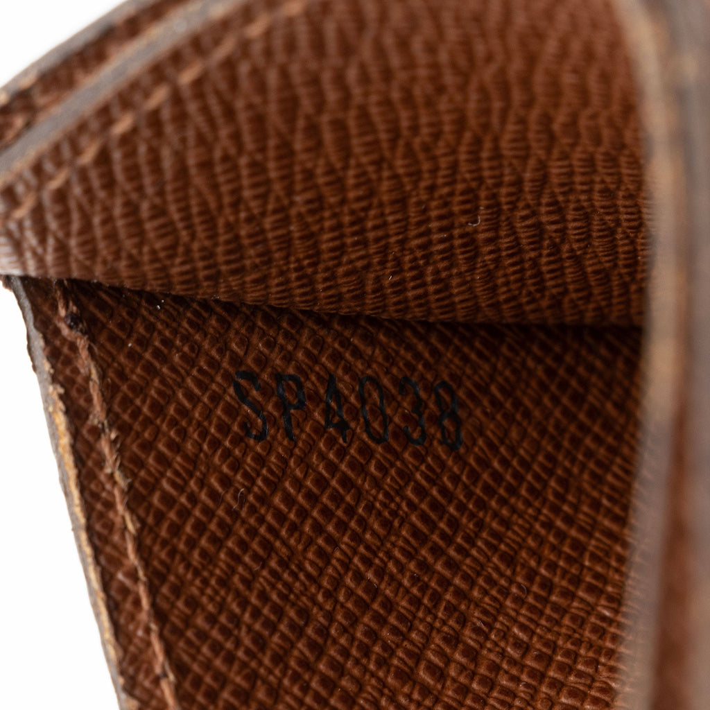 Louis Vuitton Monogram Canvas Card Holder