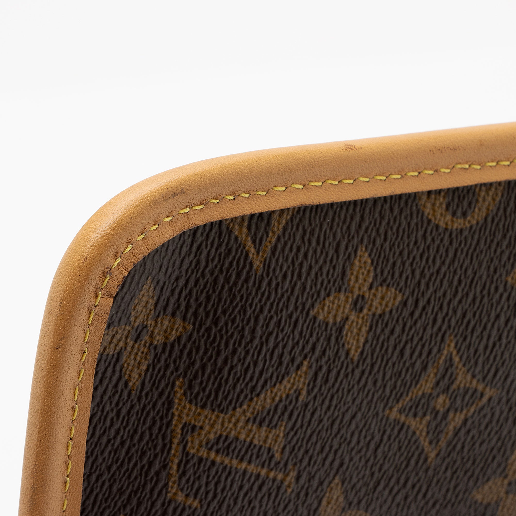 Louis Vuitton Monogram Canvas CarryAll MM Pochette (SHF-iDTQVR)