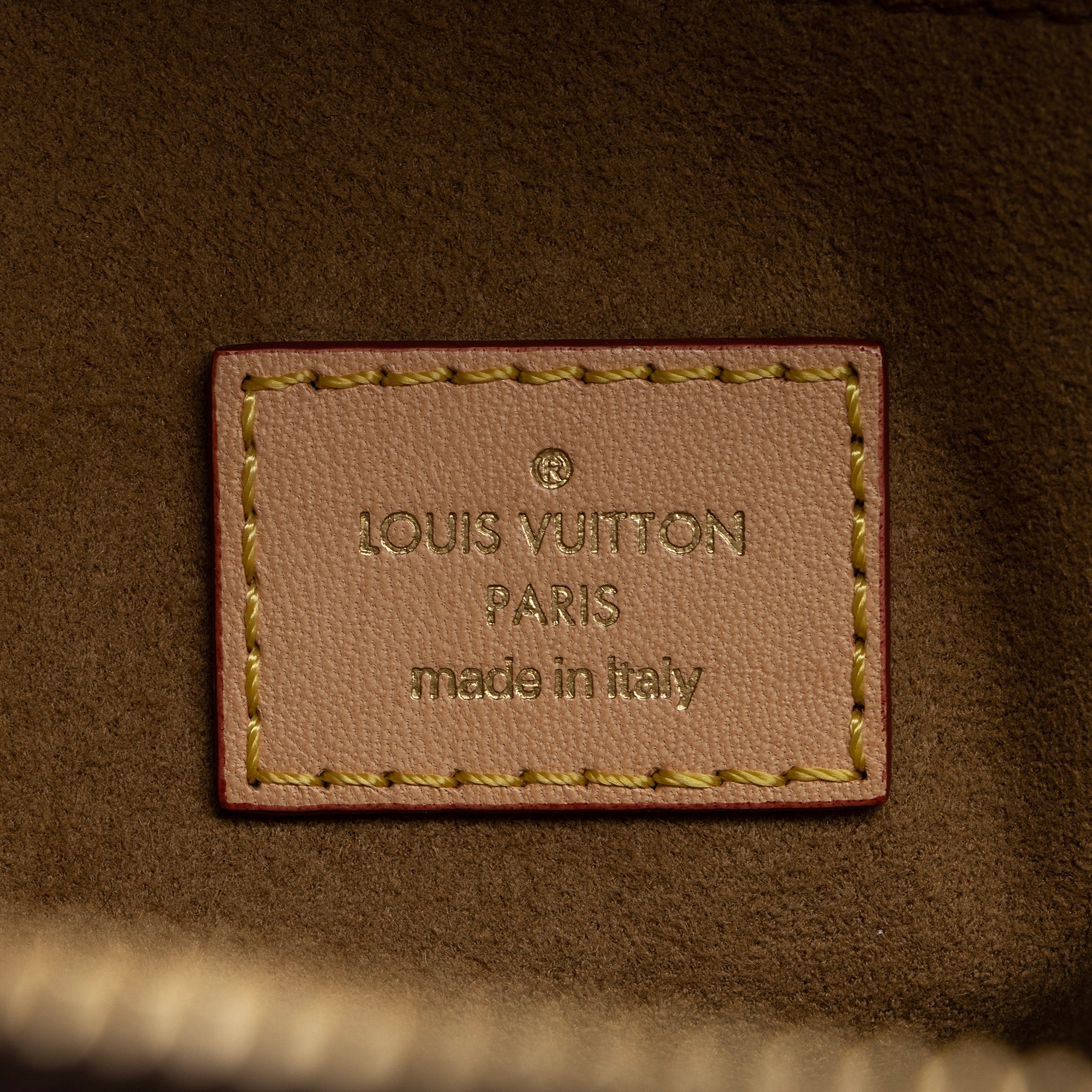 Louis Vuitton Monogram Canvas Carryall MM NM Shoulder Bag (SHF-Xs7dD8)