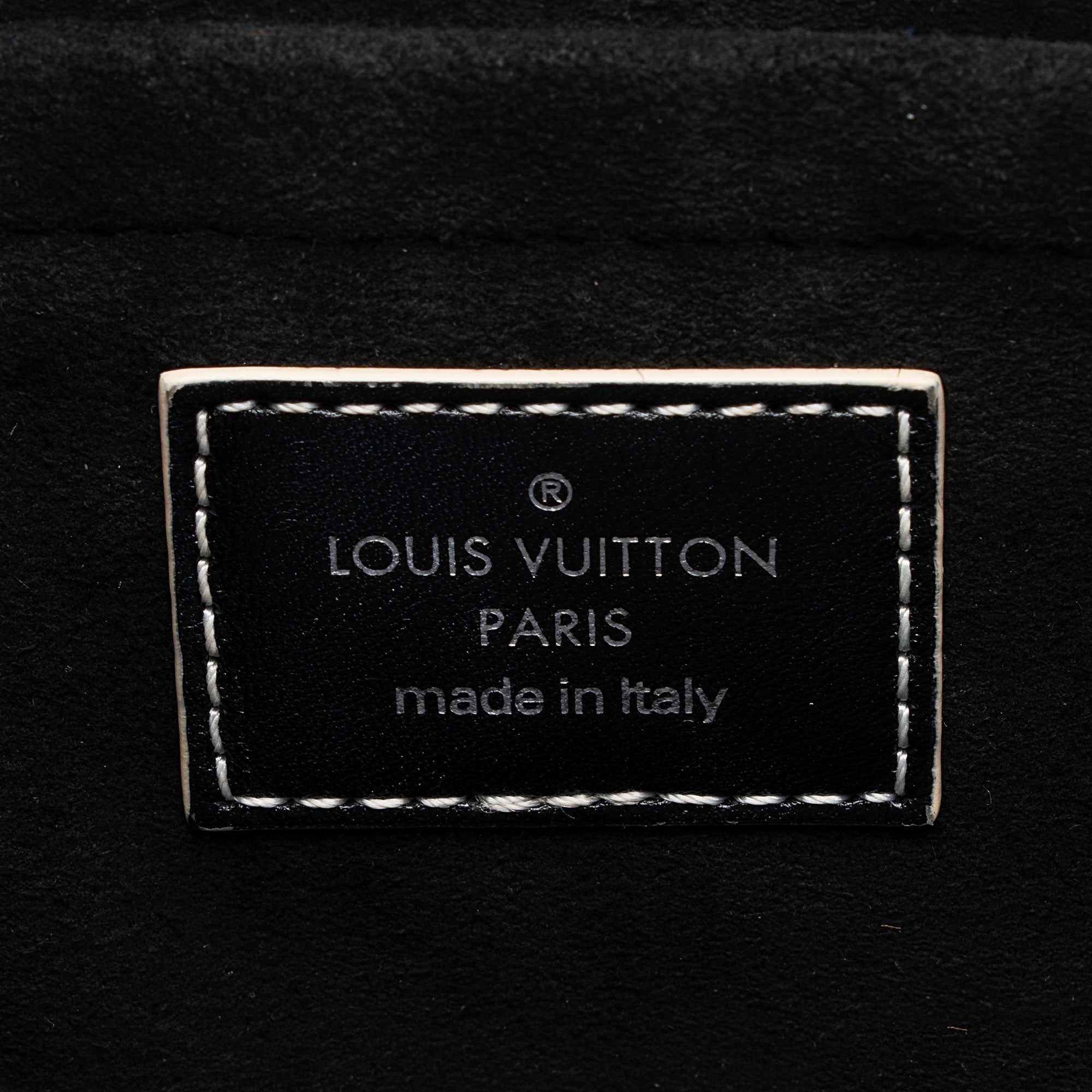 Louis Vuitton Monogram Canvas Chain It PM Shoulder Bag - FINAL SALE (SHF-Cs01bC)