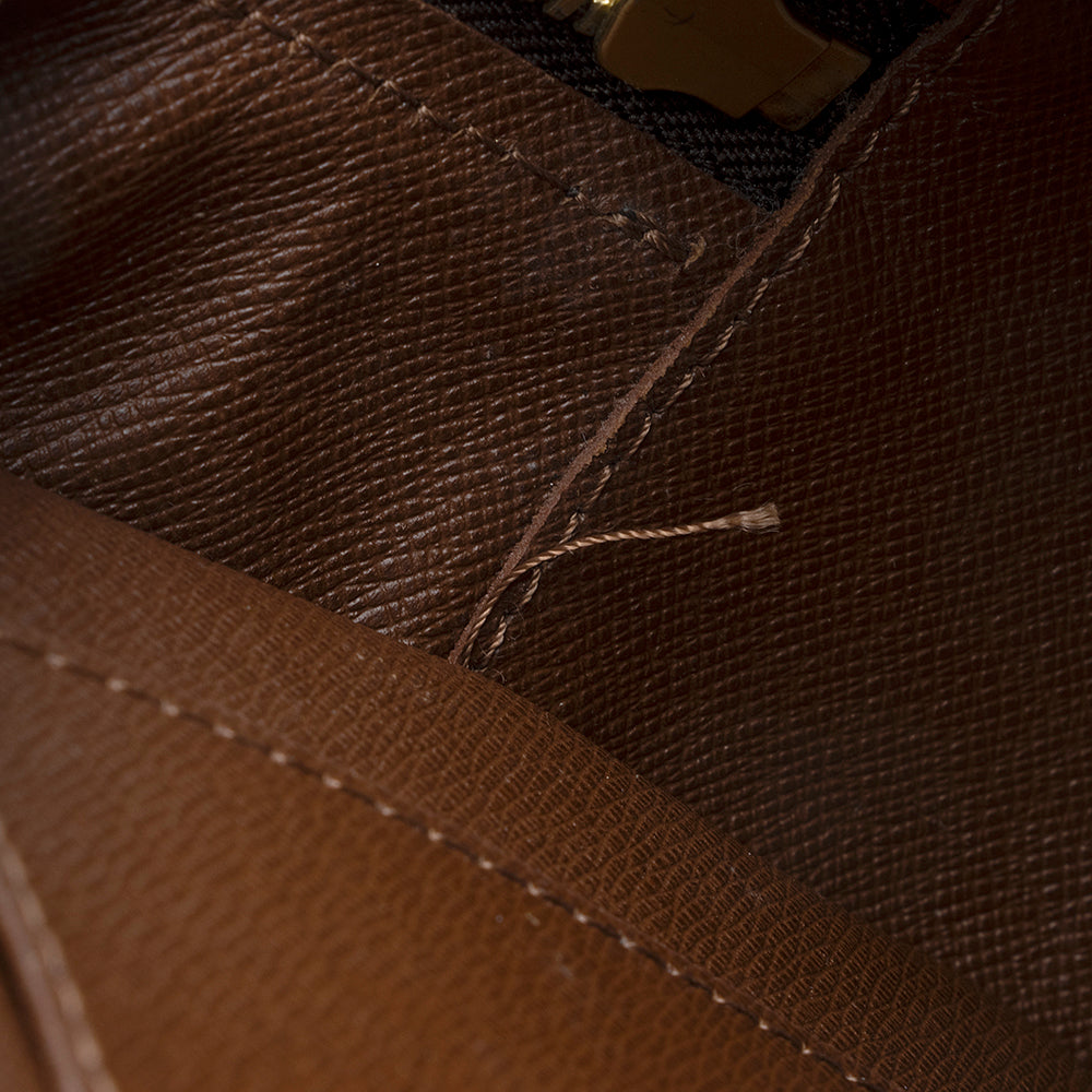Louis Vuitton Monogram Canvas Cite MM Shoulder Bag (SHF-18901)