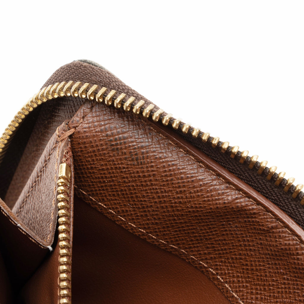 Louis Vuitton Monogram Canvas Compact Zippy Wallet
