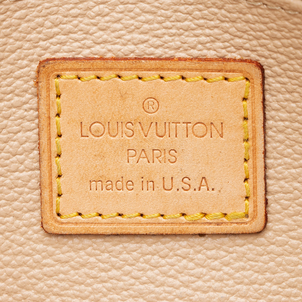 Louis Vuitton Monogram Canvas Cosmetic Pouch (SHF-22545)