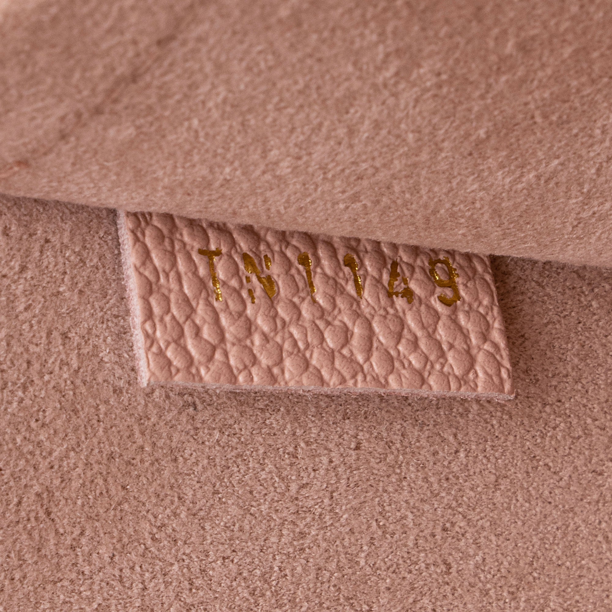 Louis Vuitton Monogram Canvas Daily Pouch (SHF-dN26VD)
