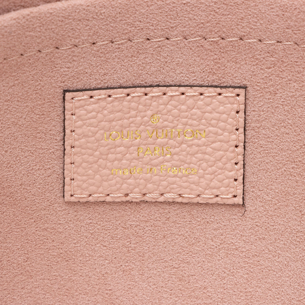 Louis Vuitton Monogram Canvas Daily Pouch (SHF-ZnoCfR)