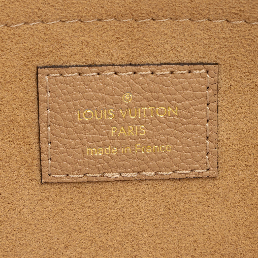 Louis Vuitton Monogram Canvas Daily Pouch