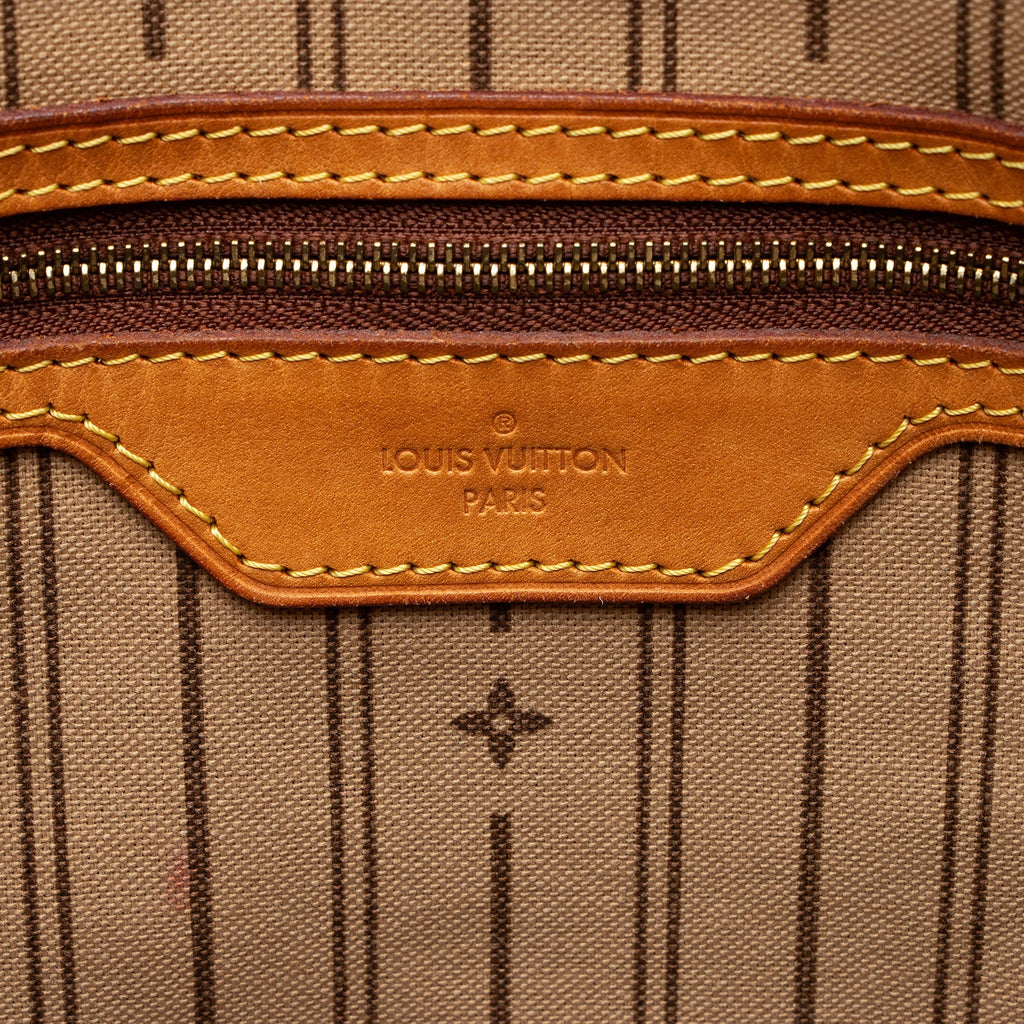Louis Vuitton Monogram Canvas Delightful GM Shoulder Bag