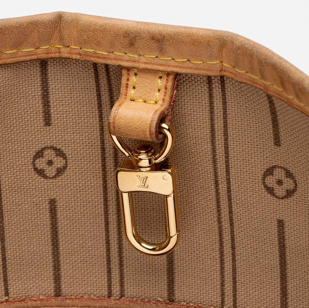 Louis Vuitton Monogram Canvas Delightful MM Shoulder Bag (SHF-mFGAsz)