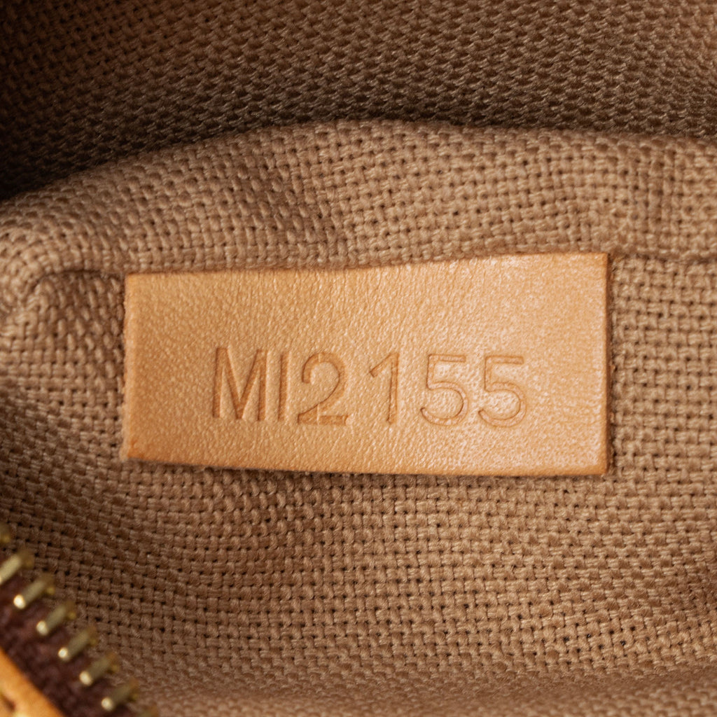 Louis Vuitton Monogram Canvas Delightful MM Shoulder Bag (SHF-L7TBtP)