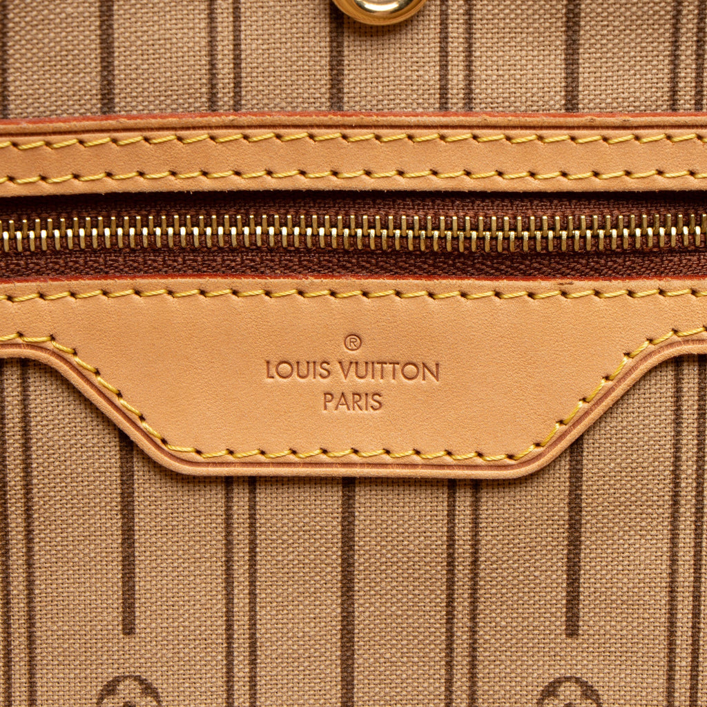 Louis Vuitton Monogram Canvas Delightful MM Shoulder Bag (SHF-OAjeVL)