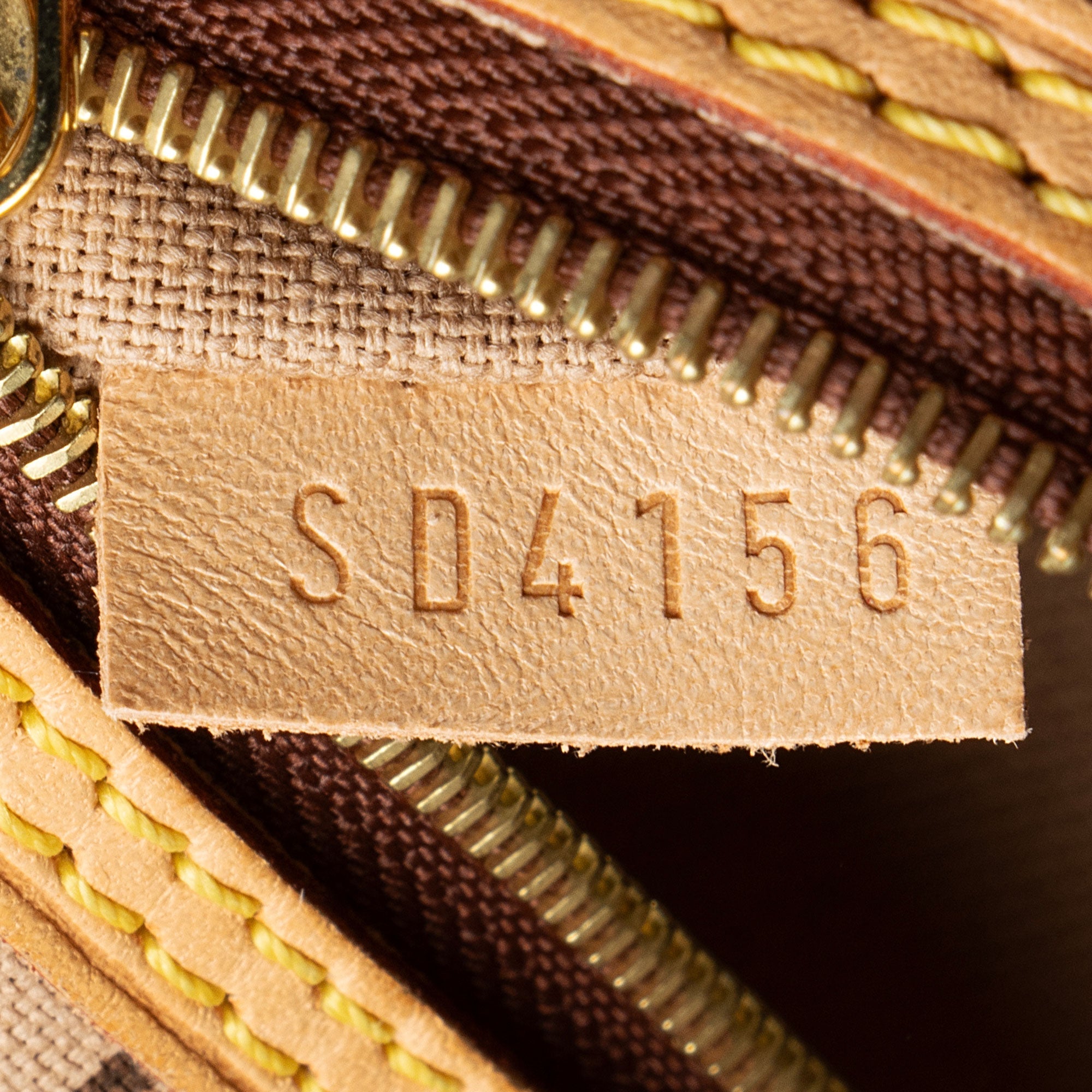 Louis Vuitton Monogram Canvas Delightful MM Shoulder Bag