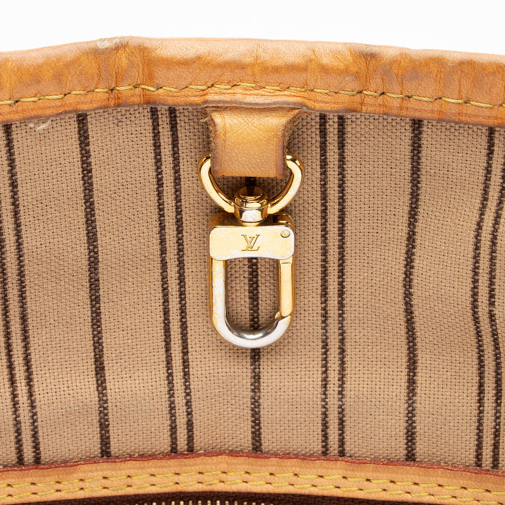 Louis Vuitton Monogram Canvas Delightful MM Shoulder Bag