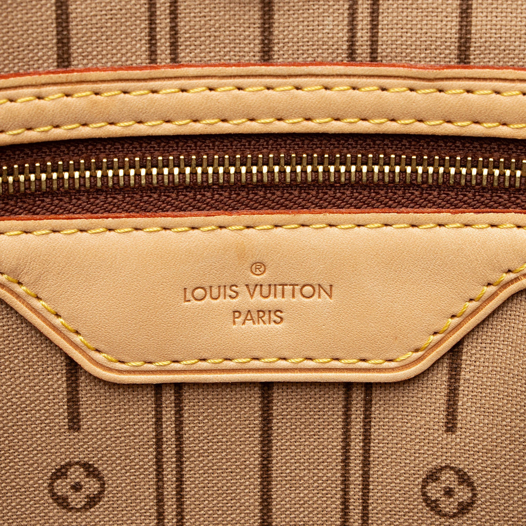 Louis Vuitton Monogram Canvas Delightful MM Shoulder Bag