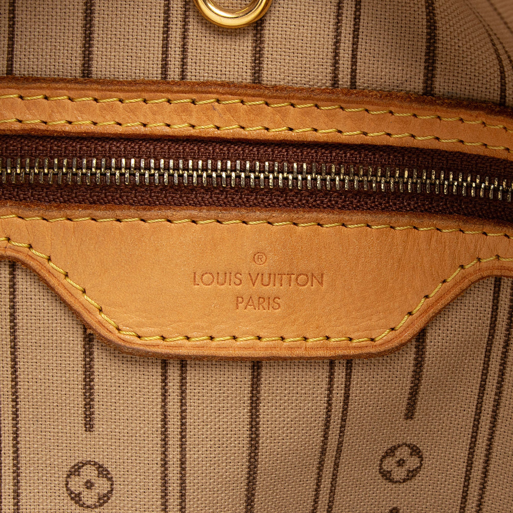 Louis Vuitton Monogram Canvas Delightful PM Shoulder Bag - FINAL SALE (SHF-MtWzVx)