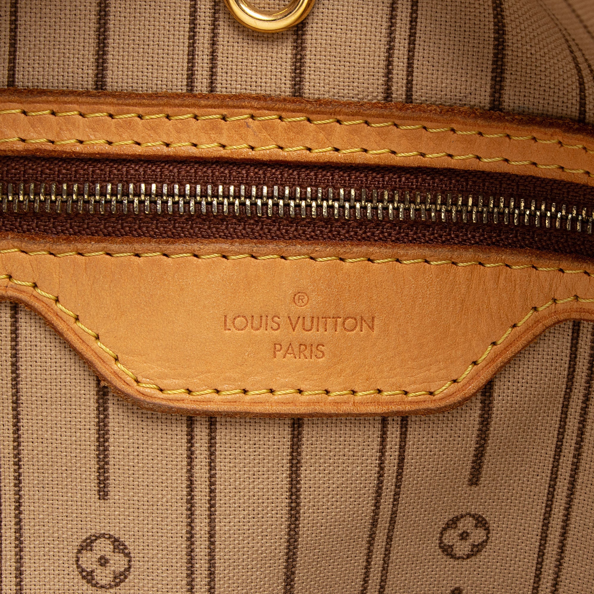 Louis Vuitton Monogram Canvas Delightful PM Shoulder Bag - FINAL SALE (SHF-MtWzVx)