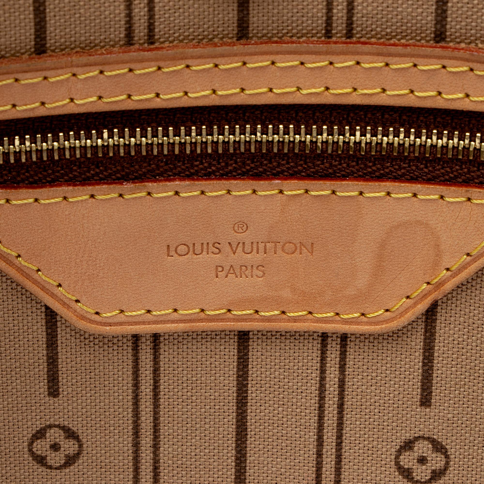 Louis Vuitton Monogram Canvas Delightful PM Shoulder Bag (SHF-TcP7UC)