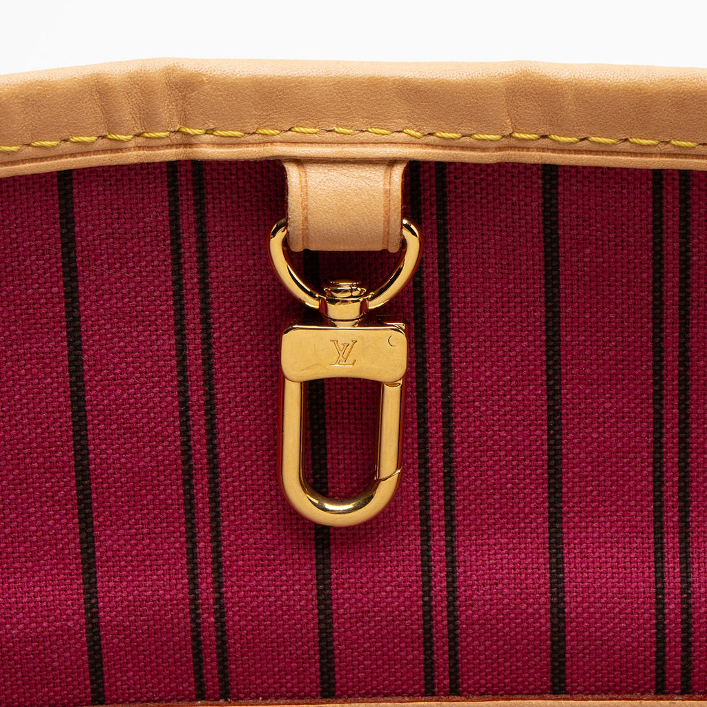 Louis Vuitton Monogram Canvas Delightful PM Shoulder Bag (SHF-g7x1MM)