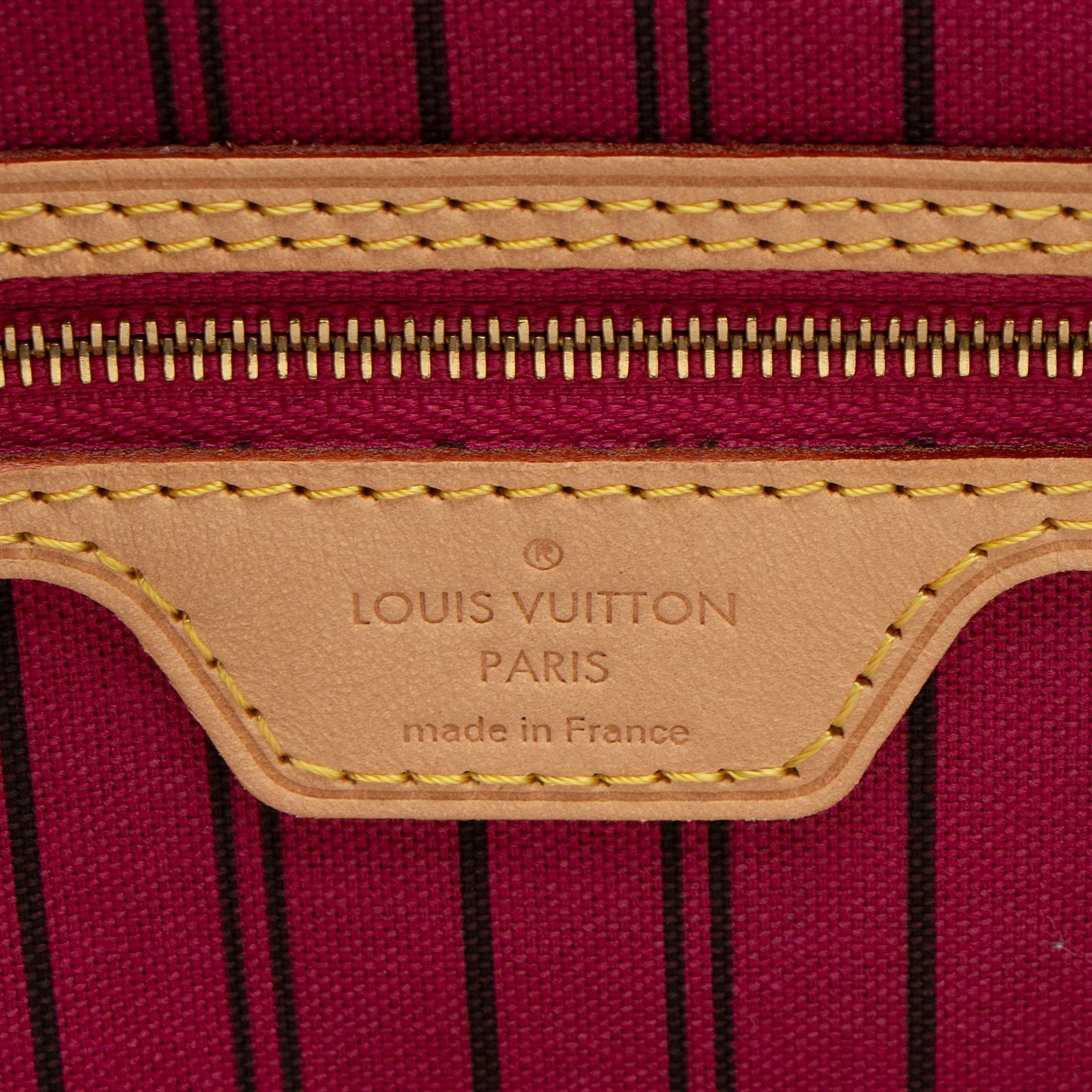 Louis Vuitton Monogram Canvas Delightful PM Shoulder Bag (SHF-g7x1MM)