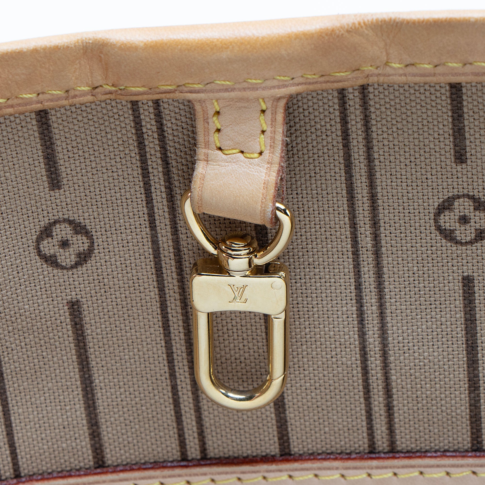 Louis Vuitton Monogram Canvas Delightful PM Shoulder Bag (SHF-Gn5Wwb)