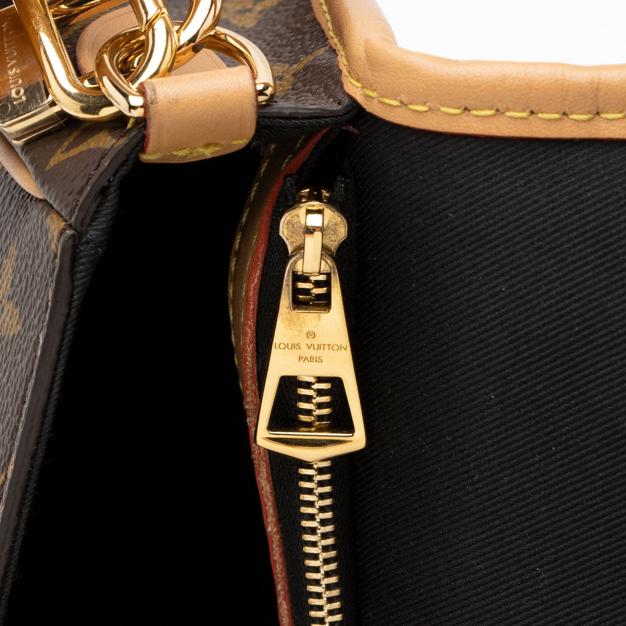 Louis Vuitton Monogram Canvas Diane Satchel (SHF-4NePbI)