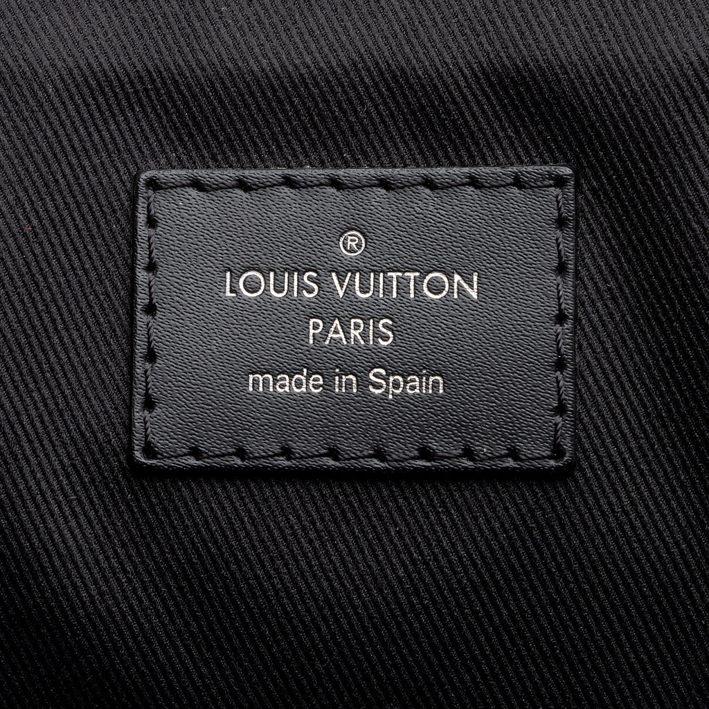 Louis Vuitton Monogram Canvas Eclipse District PM Messenger Bag (SHF-22859)